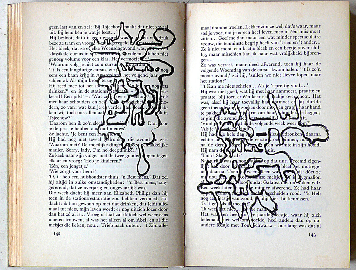 De Dagen zijn geteld, page 142+143 of 277 pages, 20,5 x 27 cm, ink on book, 2014